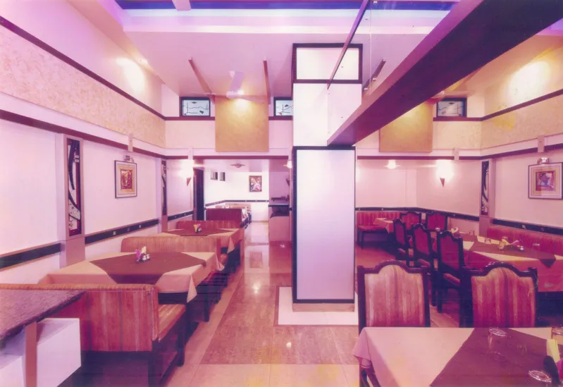Hotel Vardayini