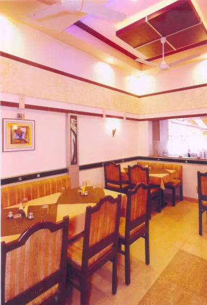 Hotel Vardayini