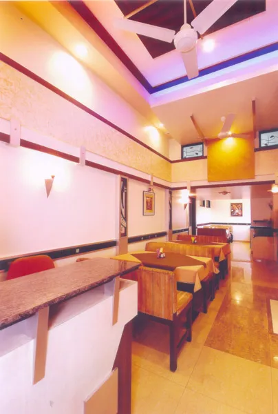 Hotel Vardayini