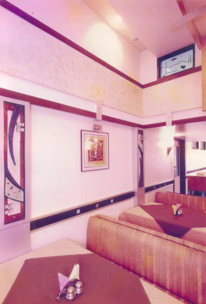 Hotel Vardayini